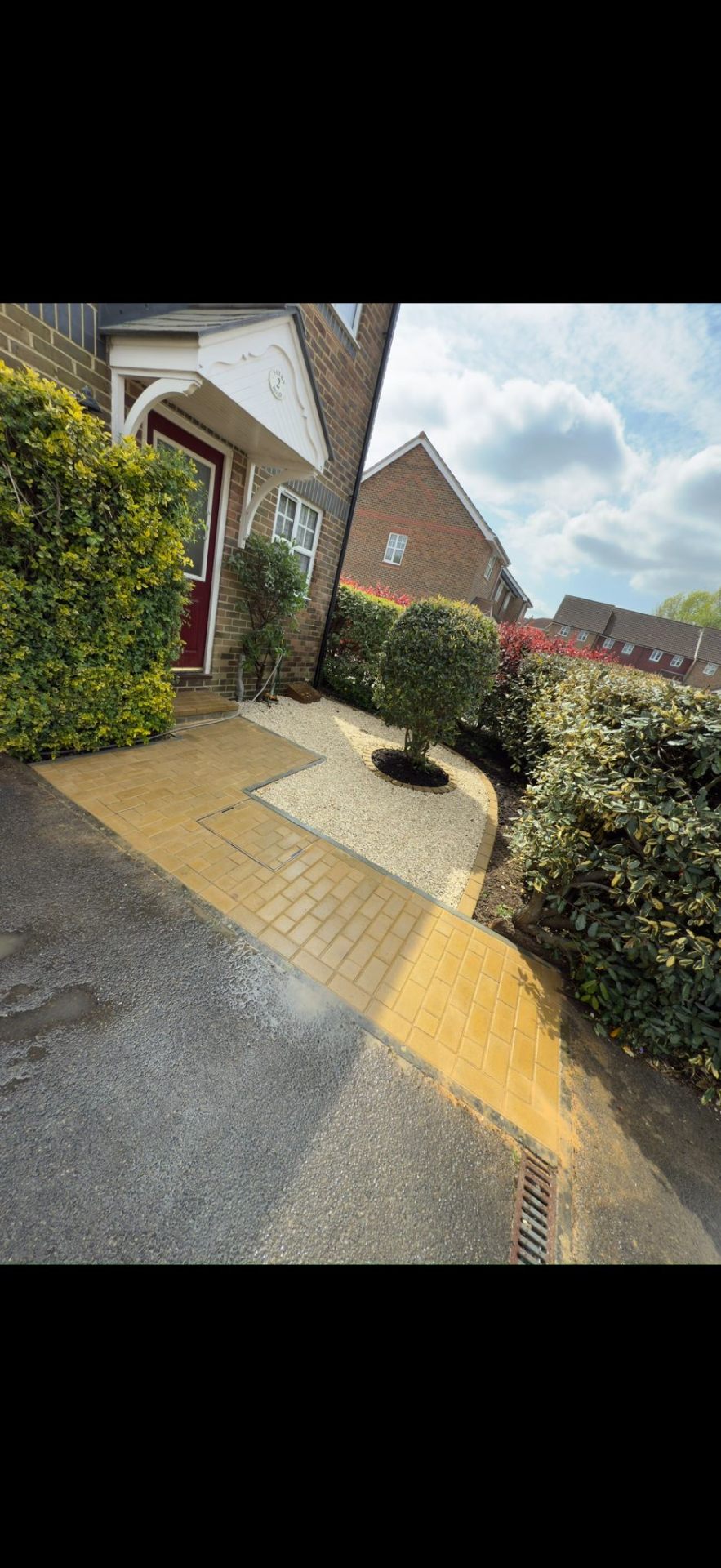 Block paved walkway to front door by Burton Builds driveway team